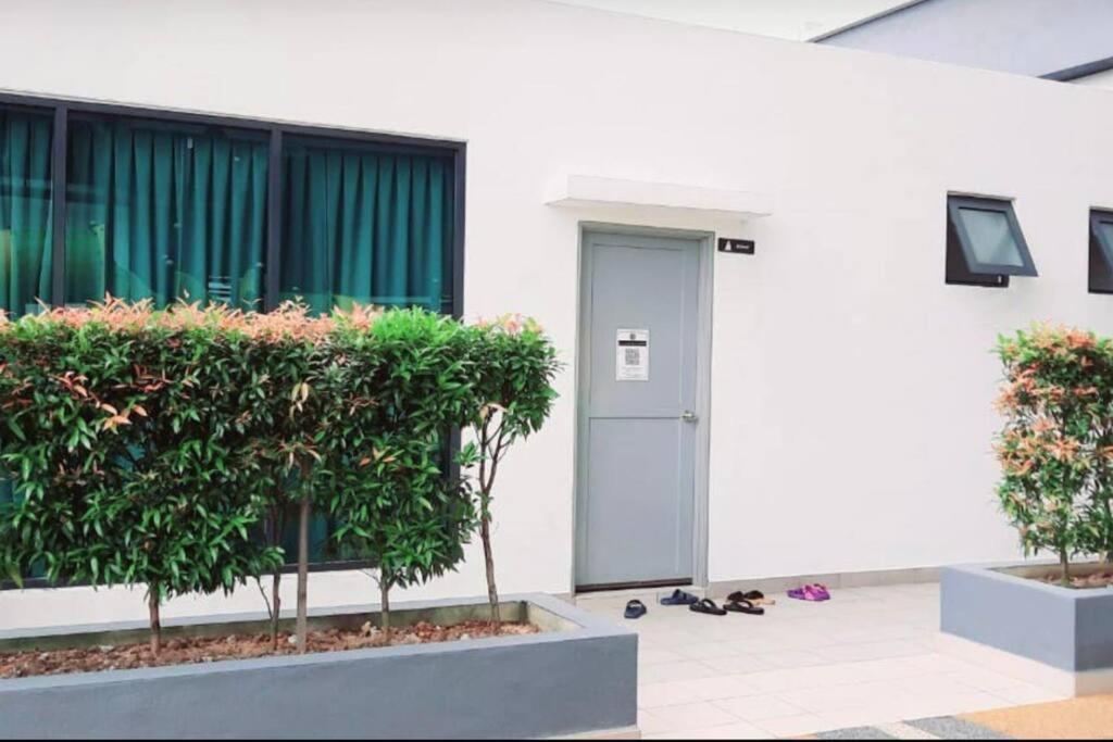 Attractive 3 Bedroom Condo With Pool-D Raudhah Homestay Kajang Eksteriør billede