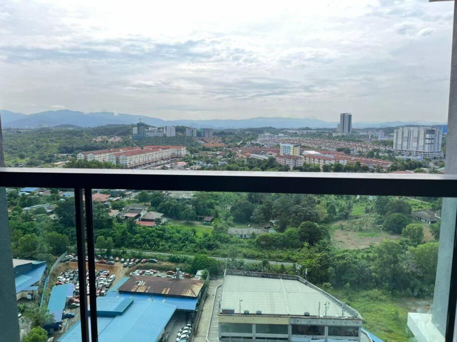 Attractive 3 Bedroom Condo With Pool-D Raudhah Homestay Kajang Eksteriør billede